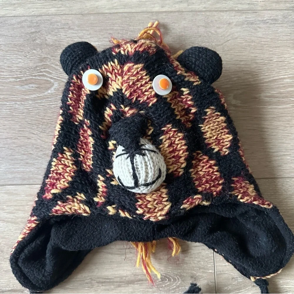 Hand Knit 100% Wool Kids Hat Made In Nepal Animal Leopard Lion